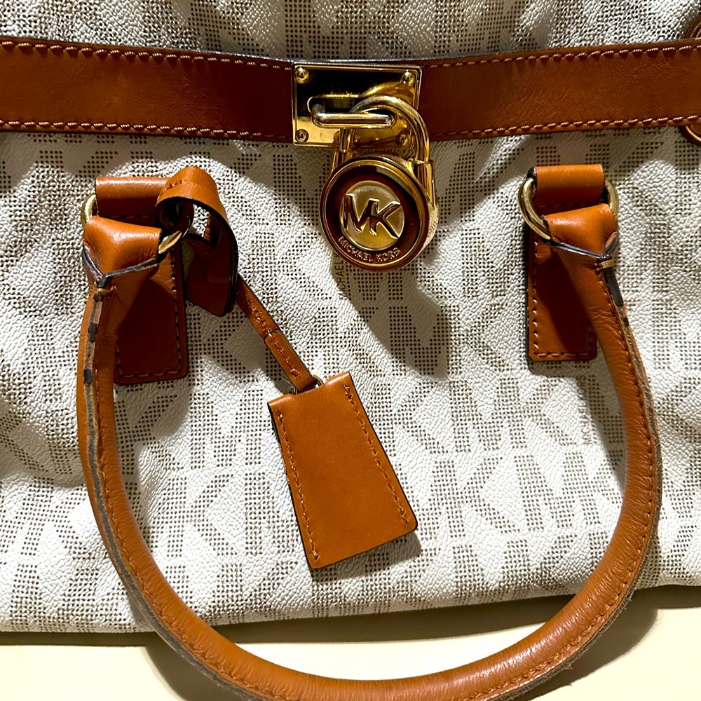 Michael Kors Hamilton Bag